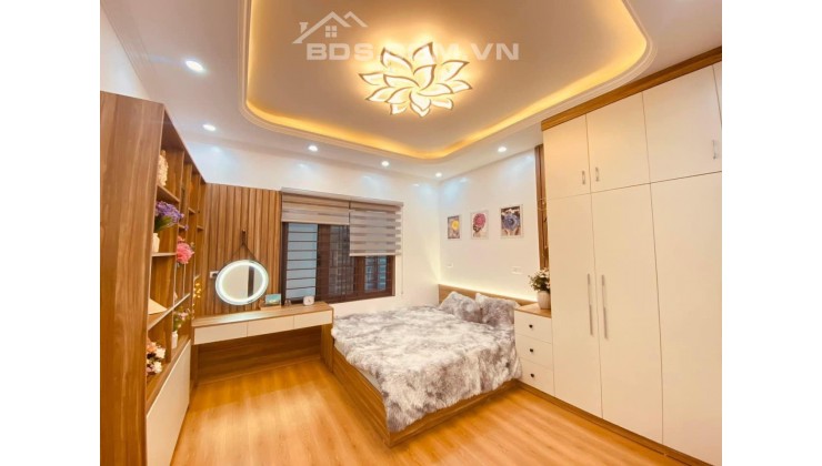 BÁN NHÀ HOÀNG MAI ĐẸP LUNG LINH 30M2 5 TẦNG MT 4M CHỈ NHỈNH 5 TỶ